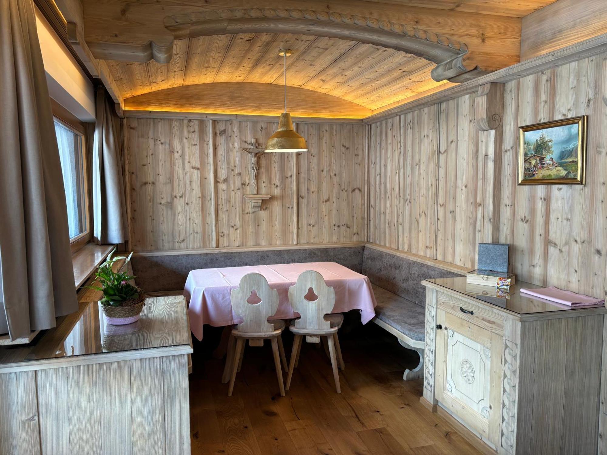 Appartement Rosa St. Johann in Tirol Zimmer foto